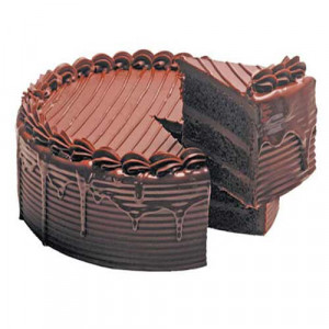 chocolate-fudge-cake-13